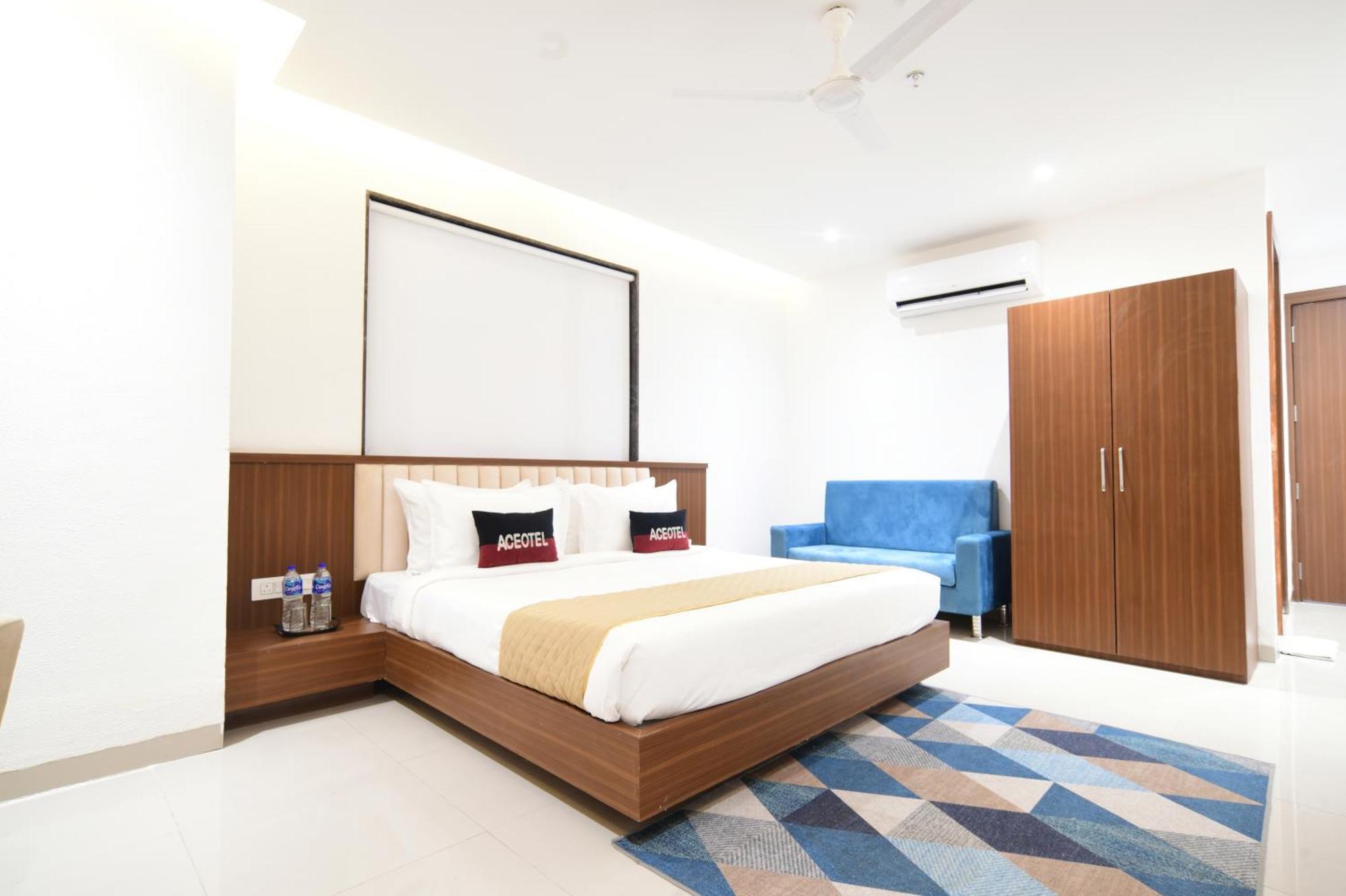 Aceotel Premier, Vijay Nagar Indore Ngoại thất bức ảnh