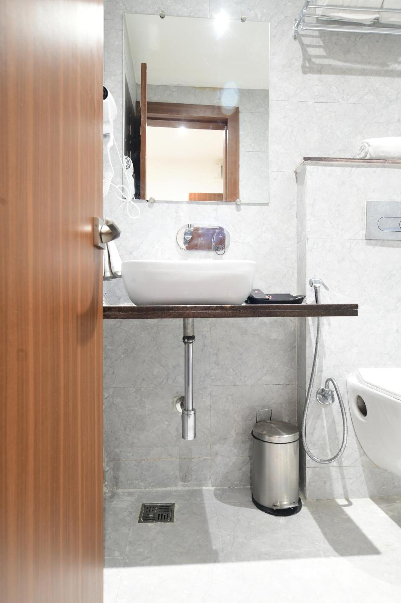 Aceotel Premier, Vijay Nagar Indore Ngoại thất bức ảnh