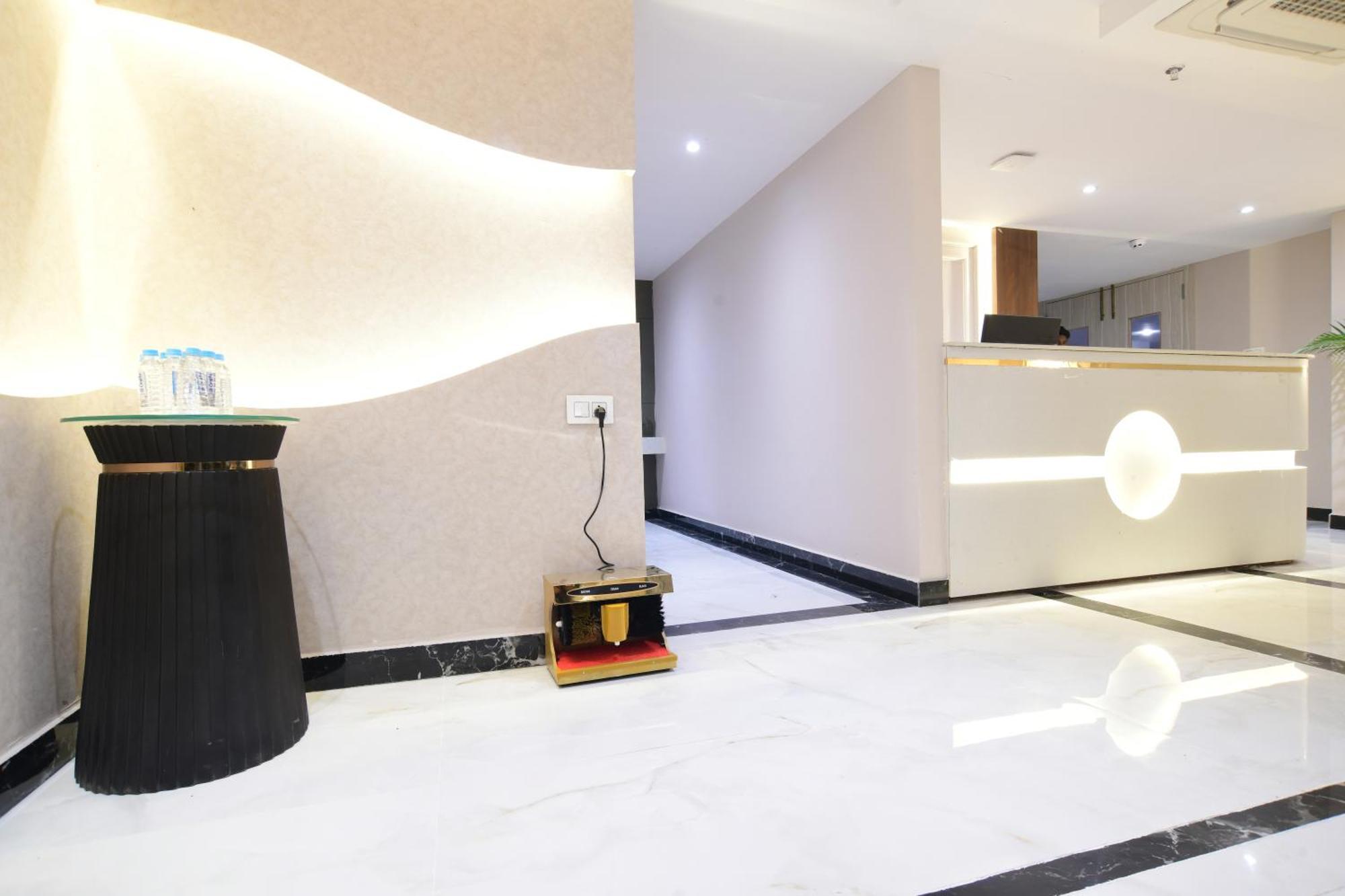 Aceotel Premier, Vijay Nagar Indore Ngoại thất bức ảnh