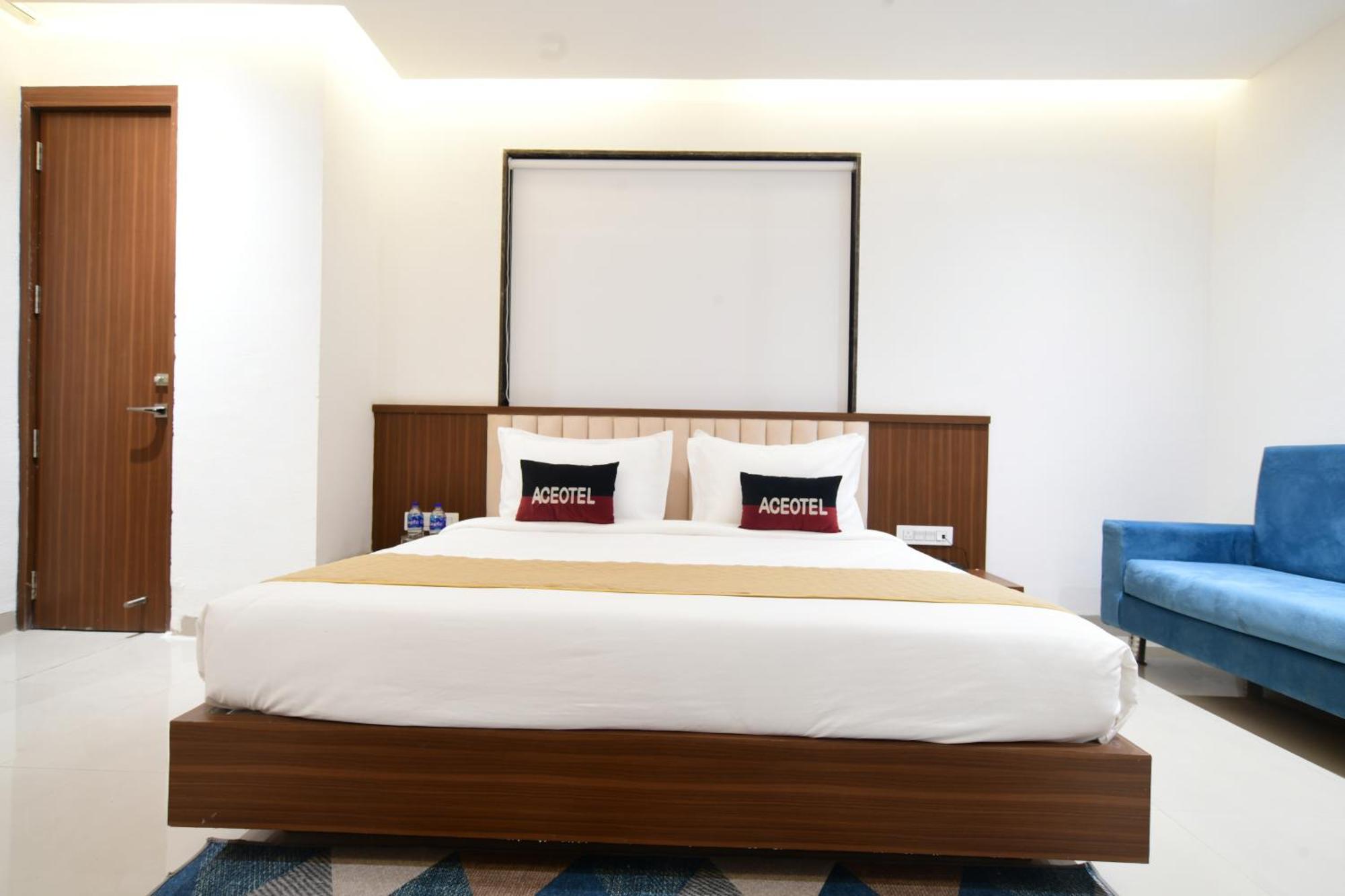 Aceotel Premier, Vijay Nagar Indore Ngoại thất bức ảnh